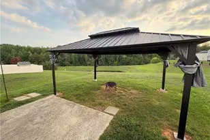 6612 Glenville Dr, Whitsett, NC 27377 - Photo 22