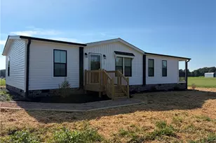 1250 Austin Little Mountain Rd, Ronda, NC 28670 - Photo 1