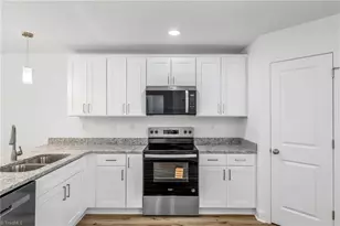910 Roosevelt St, Winston-Salem, NC 27105 - Photo 16