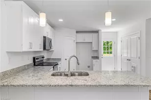 910 Roosevelt St, Winston-Salem, NC 27105 - Photo 2