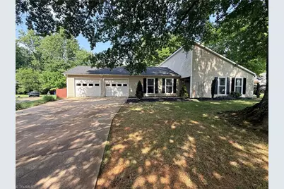 471 Raven Ridge Drive, Kernersville, NC 27284 - Photo 4