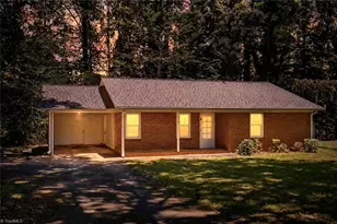 2113 Brookhurst St, Winston-Salem, NC 27106 - Photo 32