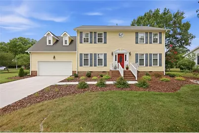 3815 Oak Forest Drive, High Point, NC 27265 - Photo 2