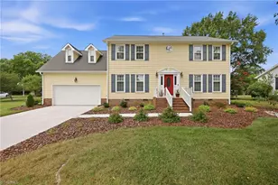 3815 Oak Forest Dr, High Point, NC 27265 - Photo 2