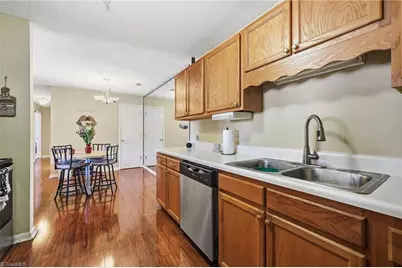 903 Hanahan Court #2A, Greensboro, NC 27409 - Photo 8