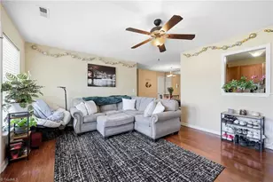 903 Hanahan Ct, Greensboro, NC 27409 - Photo 2