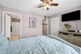 903 Hanahan Ct, Greensboro, NC 27409 - Photo 12