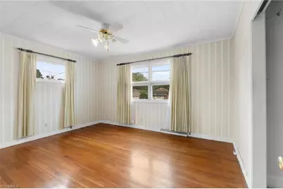 603 Duke Street, Thomasville, NC 27360 - Photo 22