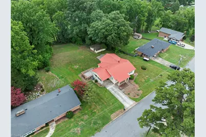 603 Duke Street, Thomasville, NC 27360 - Photo 38