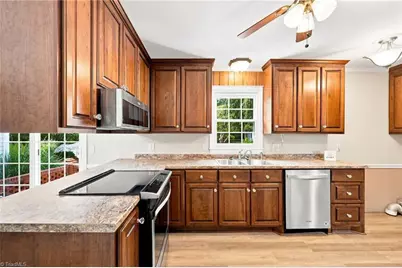 813 Hillcrest Drive, Gibsonville, NC 27249 - Photo 28