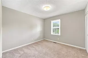 813 Hillcrest Dr, Gibsonville, NC 27249 - Photo 16