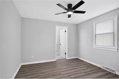 918 Beaumont Avenue, High Point, NC 27260 - Photo 18