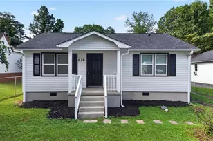 918 Beaumont Ave, High Point, NC 27260 - Photo 2