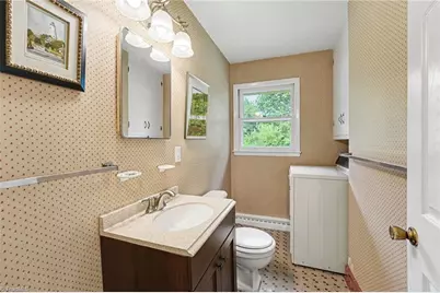 1004 Onslow Drive, Greensboro, NC 27408 - Photo 16