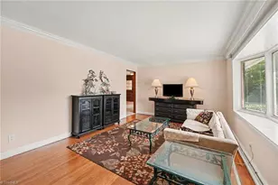 1004 Onslow Dr, Greensboro, NC 27408 - Photo 4