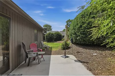 228 Barrington Place, Winston-Salem, NC 27104 - Photo 30