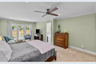 802 Kemp Road W, Greensboro, NC 27410 - Photo 18