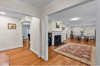 802 Kemp Road W, Greensboro, NC 27410 - Photo 4