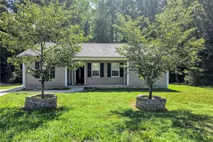 111 Dundee Ct, Maiden, NC 28650 - Photo 2