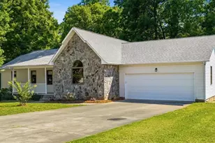 611 Rockwood Dr, Graham, NC 27253 - Photo 36