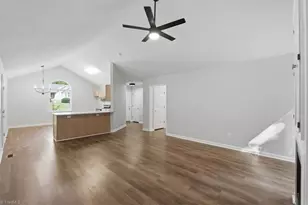 611 Rockwood Dr, Graham, NC 27253 - Photo 8