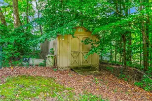 334 Forest Creek Dr, Wallburg, NC 27107 - Photo 14