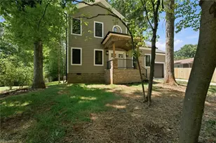 4814 Selwyn Dr, Winston-Salem, NC 27104 - Photo 2