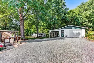 712 Liberty St, Ramseur, NC 27316 - Photo 44