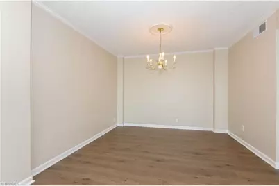 1101 N Elm Street #805, Greensboro, NC 27401 - Photo 14