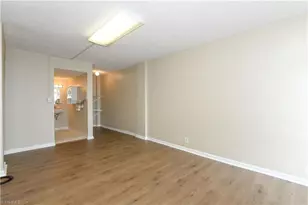 1101 N Elm St, Greensboro, NC 27401 - Photo 26