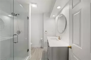 203 W Bank St, Winston-Salem, NC 27101 - Photo 22