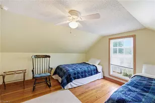 410 W Lee St, Mebane, NC 27302 - Photo 16