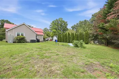 410 W Lee Street, Mebane, NC 27302 - Photo 22