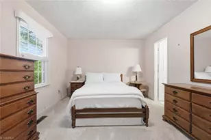1109 Yellowbell Pl, Greensboro, NC 27410 - Photo 20