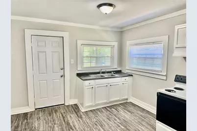 2815 Rowell Street, Winston-Salem, NC 27101 - Photo 6