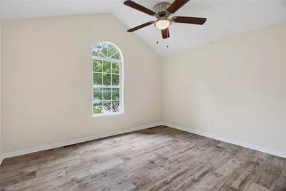 150 Meadow Wood Drive, Thomasville, NC 27360 - Photo 14