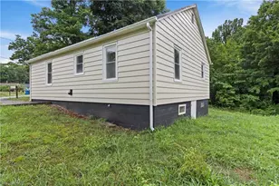 119 Osborne St, Jonesville, NC 28642 - Photo 18
