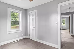 119 Osborne St, Jonesville, NC 28642 - Photo 14