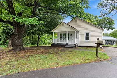 119 Osborne Street, Jonesville, NC 28642 - Photo 2