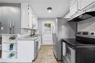 2416 Parkway Dr, Winston-Salem, NC 27103 - Photo 16