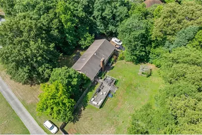 601 Burning Bush Drive, Pleasant Garden, NC 27313 - Photo 18