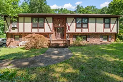 601 Burning Bush Drive, Pleasant Garden, NC 27313 - Photo 2