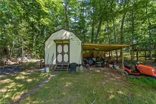 601 Burning Bush Dr, Pleasant Garden, NC 27313 - Photo 8