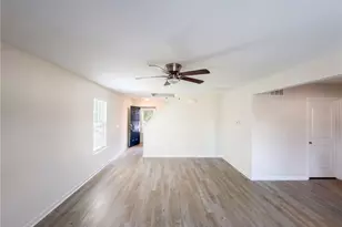 4824 Yellow Locust Dr, Greensboro, NC 27214 - Photo 6