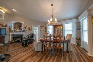5363 Old Plantation Cir, Winston-Salem, NC 27104 - Photo 16