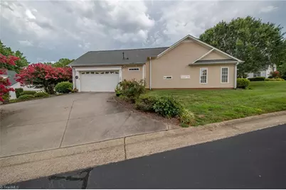5363 Old Plantation Circle, Winston-Salem, NC 27104 - Photo 2