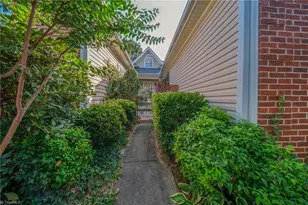 5363 Old Plantation Cir, Winston-Salem, NC 27104 - Photo 4