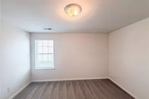 6800 Olivia Ct, Whitsett, NC 27377 - Photo 18