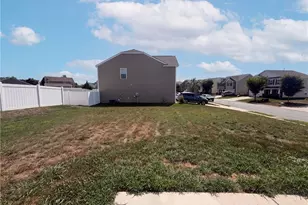 6800 Olivia Ct, Whitsett, NC 27377 - Photo 26
