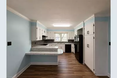 364 Sherwood Forest Drive, North Wilkesboro, NC 28659 - Photo 6